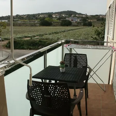 Comfort Apartment *